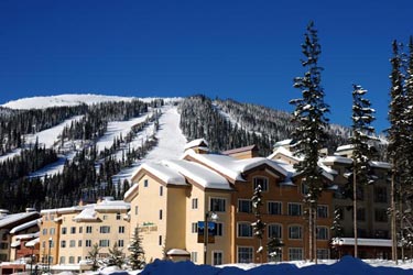 Skiurlaub in Nancy Greenes Cahilty Lodge