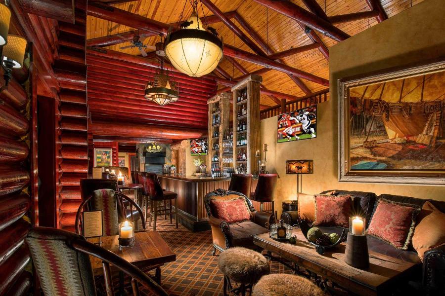 Rustic Inn @ Jackson - Bar